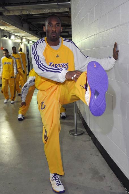 体育舞动起来！2020年中国（青岛）啦啦操争霸赛激情开赛